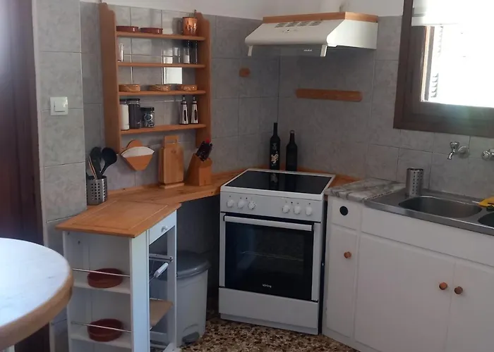 Elmar House Parálion Ástros