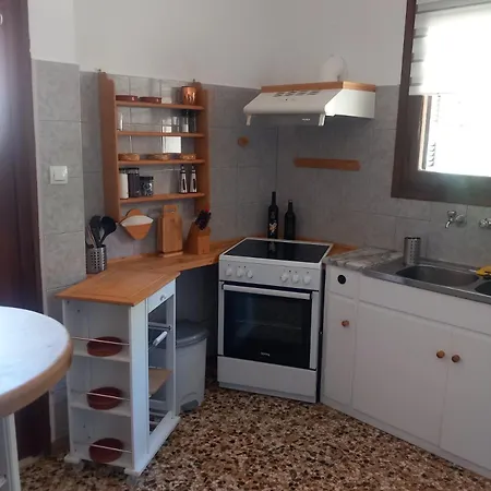 Elmar House Parálion Ástros